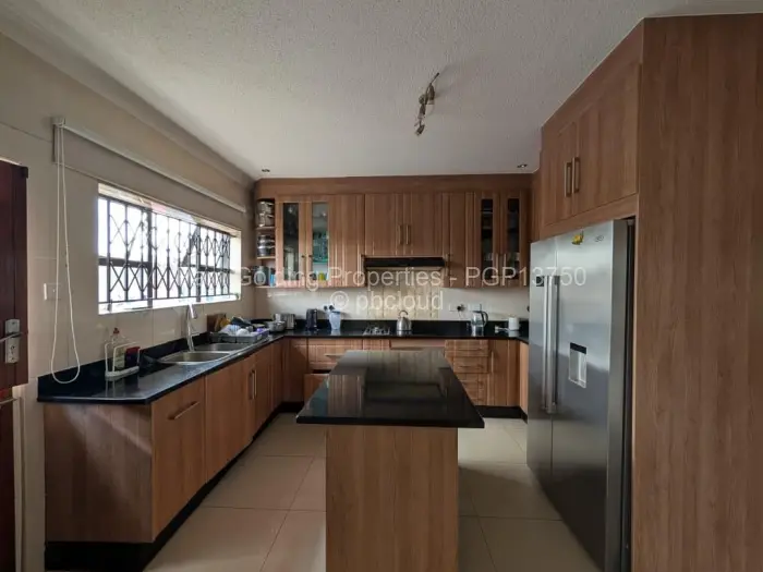 4 Bedroom House for Sale in Ruwa, Ruwa