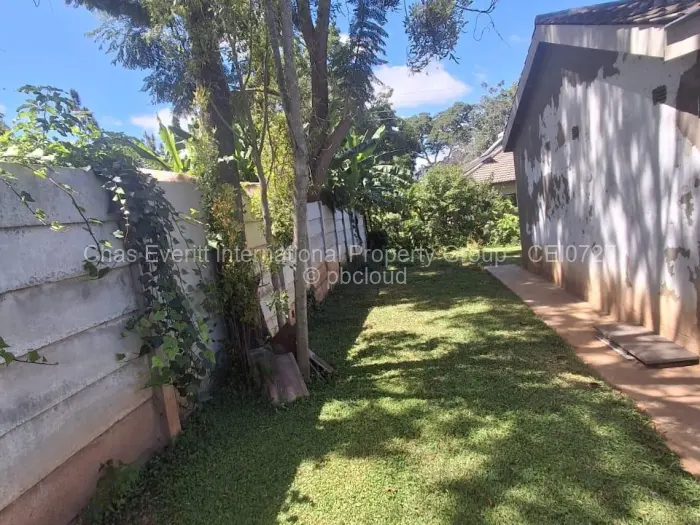 2 Bedroom Cottage/Garden Flat to Rent in Glen Lorne, Harare