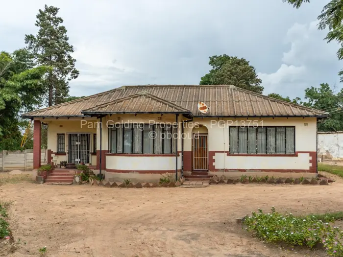 3 Bedroom House for Sale in Waterfalls, Harare