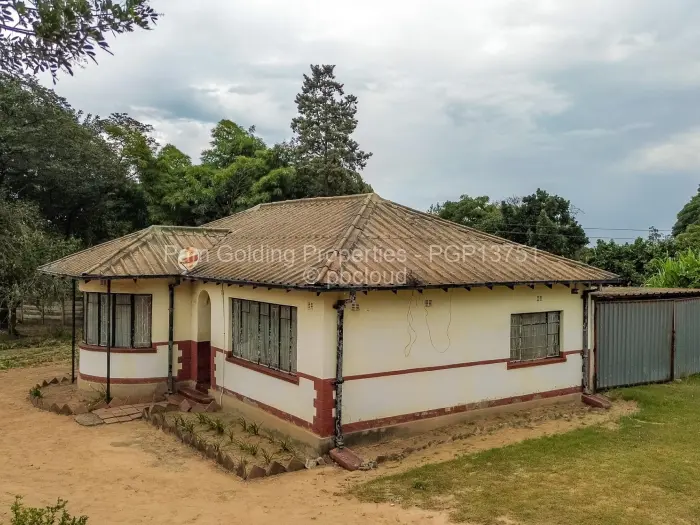 3 Bedroom House for Sale in Waterfalls, Harare