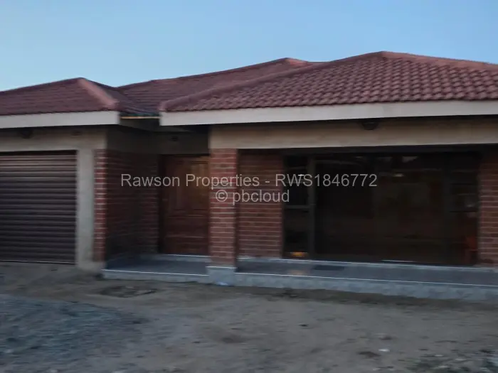 4 Bedroom House for Sale in Madokero Estates, Harare