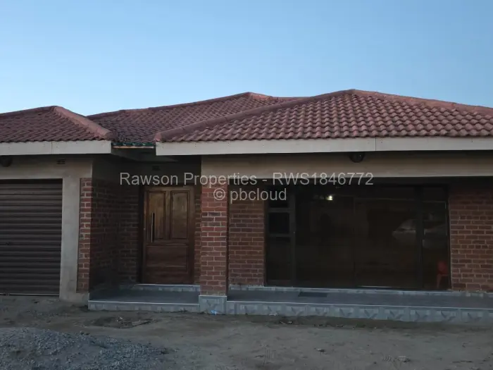 4 Bedroom House for Sale in Madokero Estates, Harare
