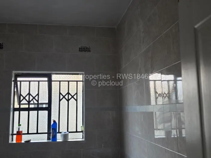 4 Bedroom House for Sale in Madokero Estates, Harare