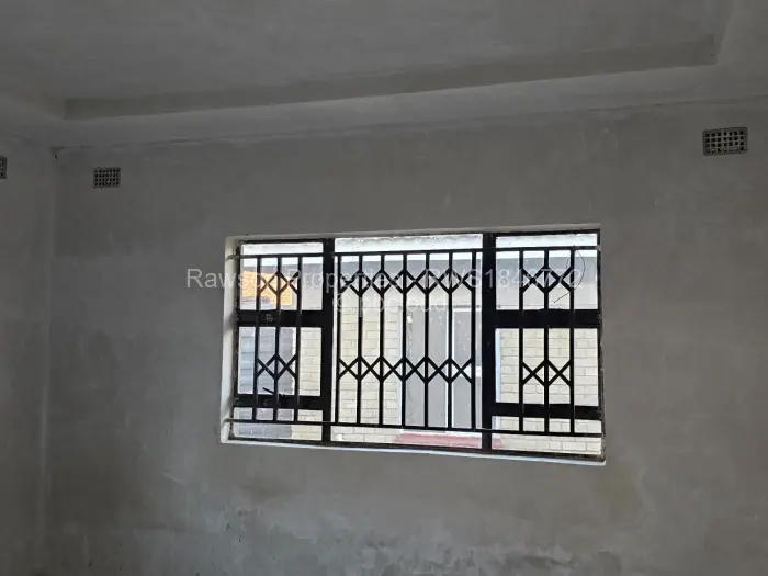 4 Bedroom House for Sale in Madokero Estates, Harare