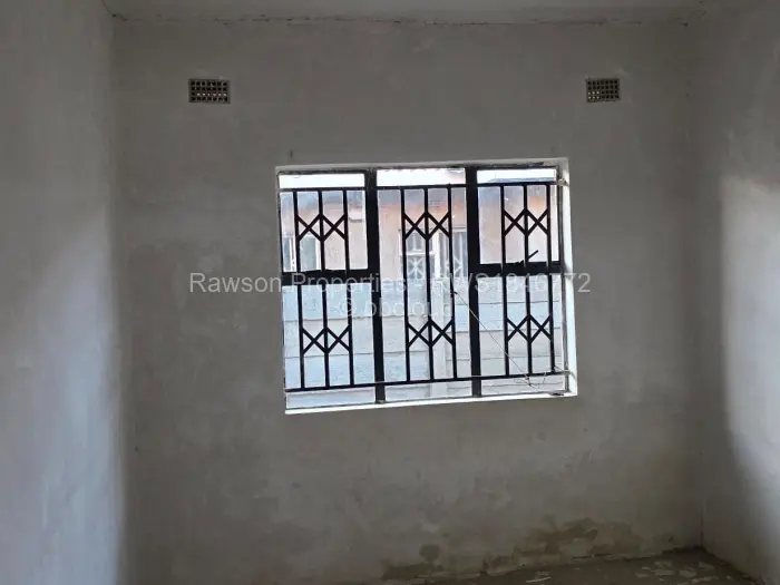 4 Bedroom House for Sale in Madokero Estates, Harare