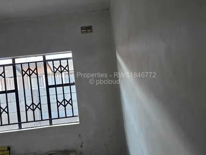 4 Bedroom House for Sale in Madokero Estates, Harare