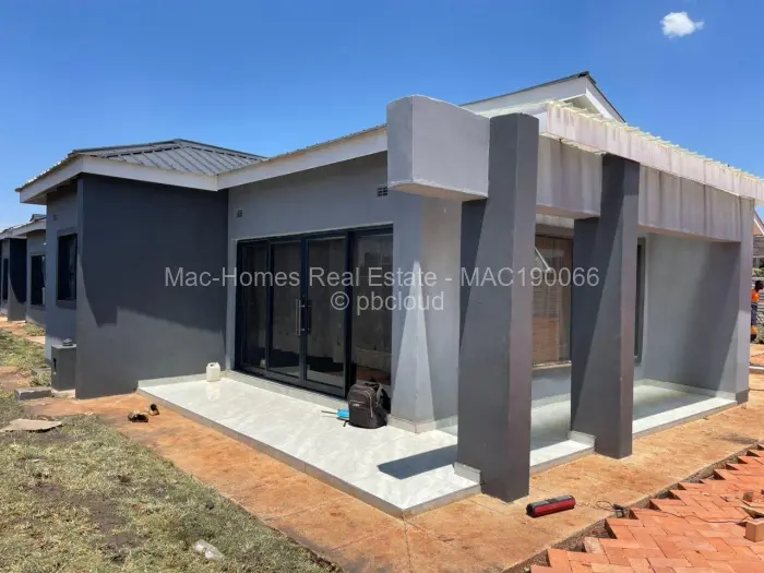 6 Bedroom House for Sale in Mount Pleasant, Harare