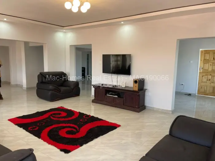 6 Bedroom House for Sale in Mount Pleasant, Harare