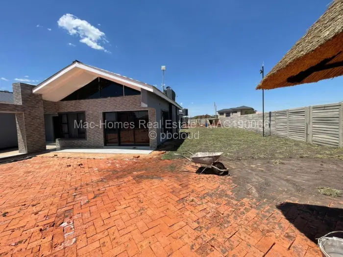 6 Bedroom House for Sale in Mount Pleasant, Harare