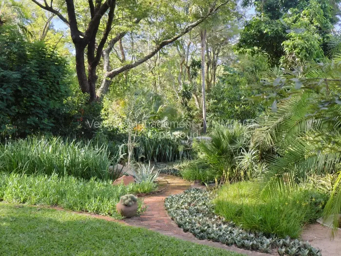 5 Bedroom House for Sale in Umwinsidale, Harare