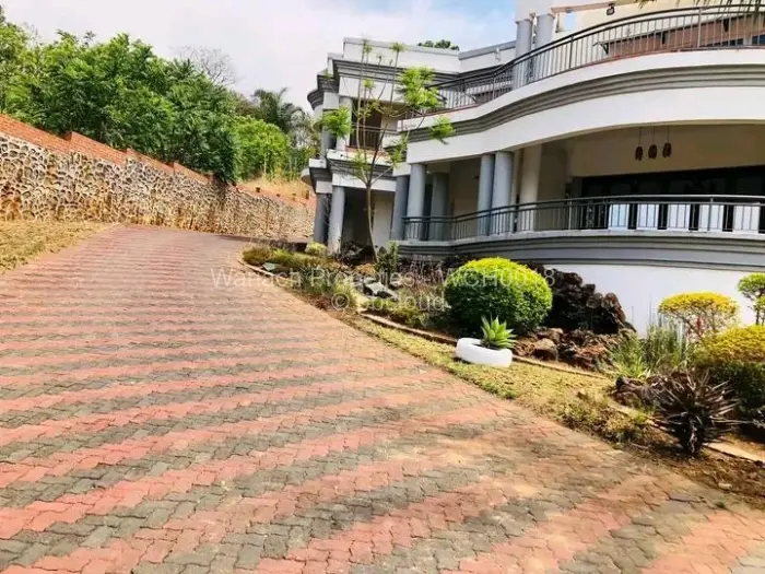 7 Bedroom House for Sale in Borrowdale Brooke, Harare