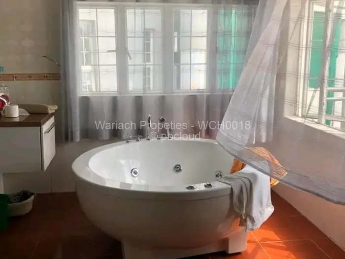 7 Bedroom House for Sale in Borrowdale Brooke, Harare