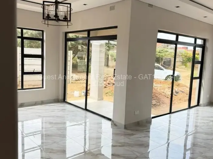 4 Bedroom House to Rent in Bloomingdale