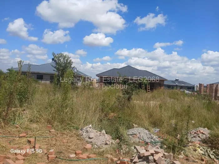 5 Bedroom House for Sale in Budiriro, Harare