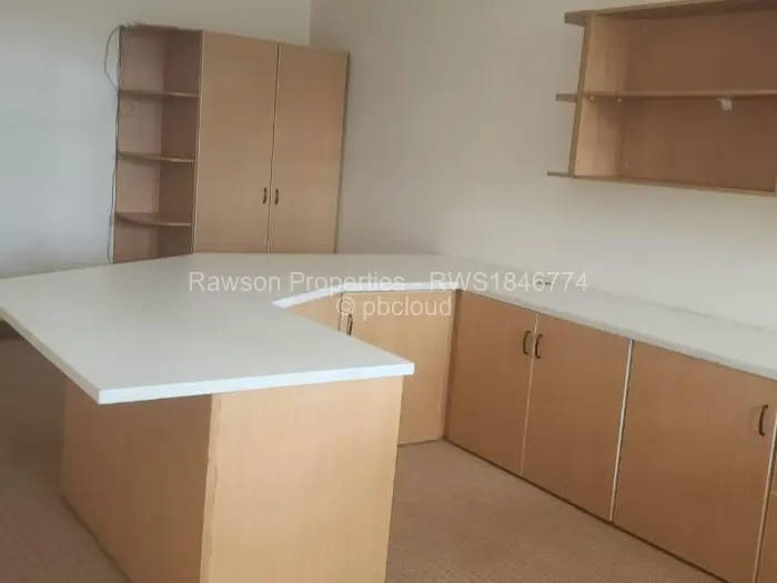 5 Bedroom House for Sale in Glen Lorne, Harare