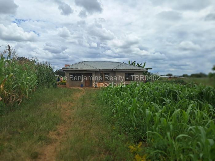 3 Bedroom House for Sale in Crowhill Views, Harare