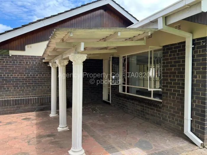 4 Bedroom House for Sale in Eastlea, Harare
