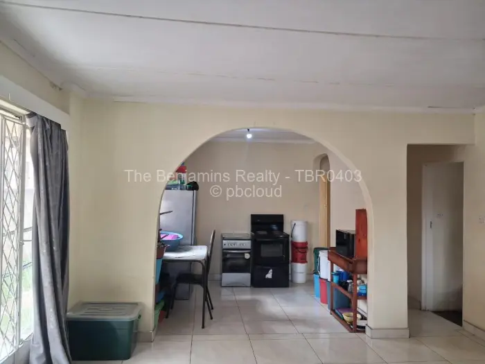 4 Bedroom House for Sale in Budiriro, Harare