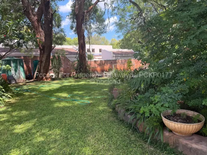 Flat/Apartment for Sale in Suburbs, Bulawayo