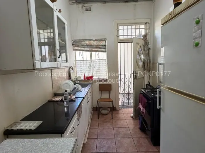 Flat/Apartment for Sale in Suburbs, Bulawayo