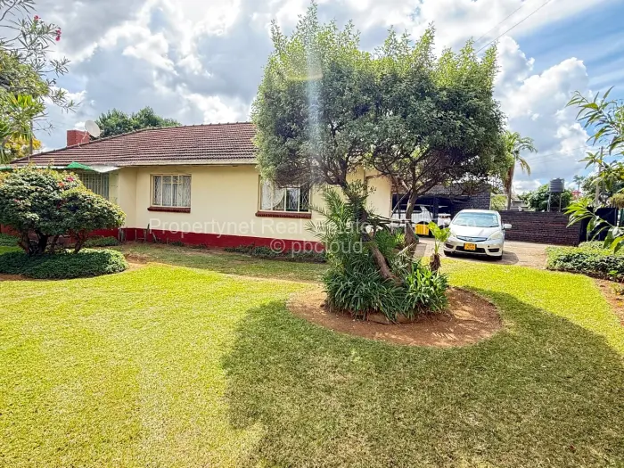 3 Bedroom House for Sale in Mabelreign, Harare