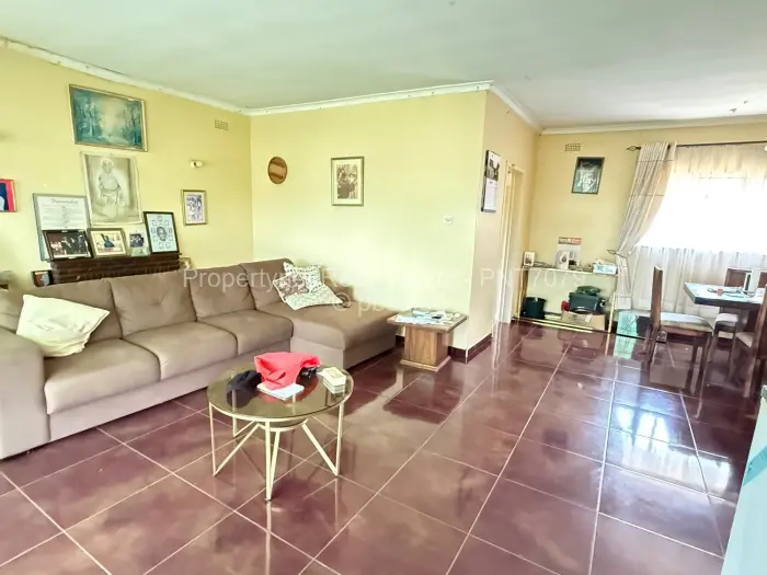 3 Bedroom House for Sale in Mabelreign, Harare