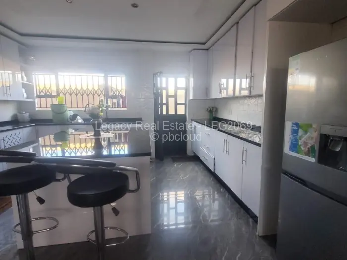 4 Bedroom House for Sale in Dzivarasekwa, Harare