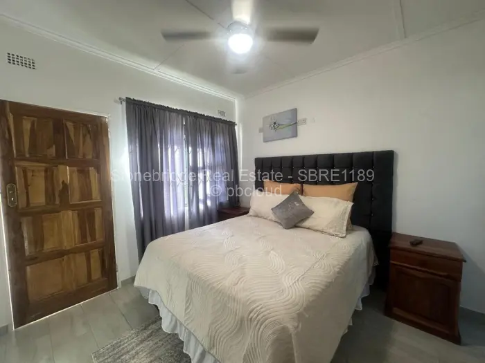 Flat/Apartment to Rent in Kumalo, Bulawayo