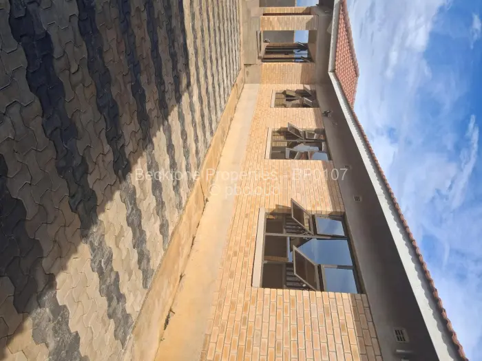 4 Bedroom House to Rent in Mahatshula, Bulawayo