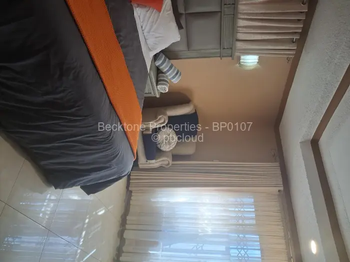 4 Bedroom House to Rent in Mahatshula, Bulawayo