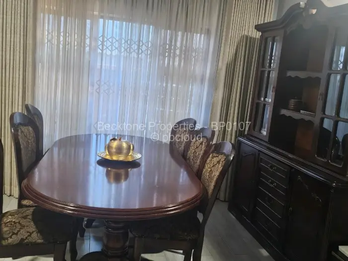 4 Bedroom House to Rent in Mahatshula, Bulawayo