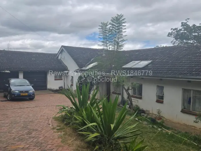 4 Bedroom House for Sale in Glen Lorne, Harare