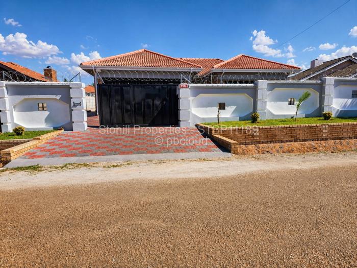House for Sale in Glaudina, Harare