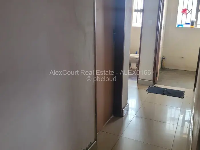 3 Bedroom House for Sale in Chitungwiza, Chitungwiza