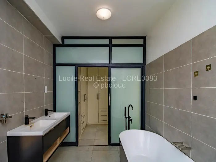 3 Bedroom House to Rent in Carrick Creagh Estate, Harare