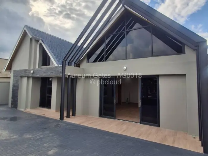 Townhouse/Cluster for Sale in Mabvazuva Estates, Ruwa