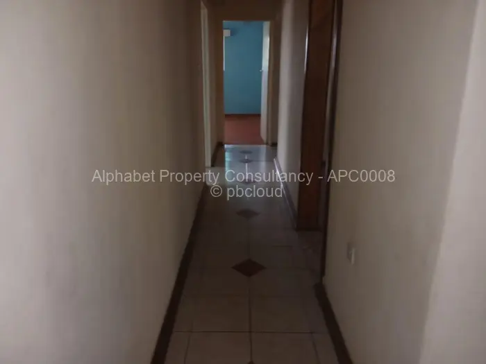 3 Bedroom House to Rent in Zimre Park, Harare