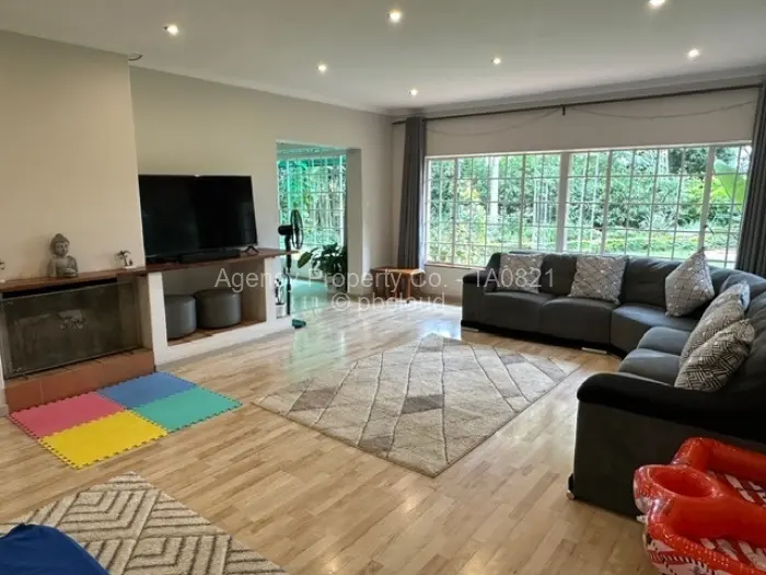 Townhouse/Cluster to Rent in Borrowdale Brooke, Harare