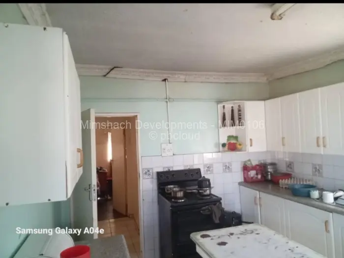 3 Bedroom House for Sale in Tafara, Harare