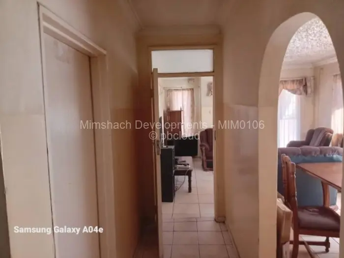 3 Bedroom House for Sale in Tafara, Harare