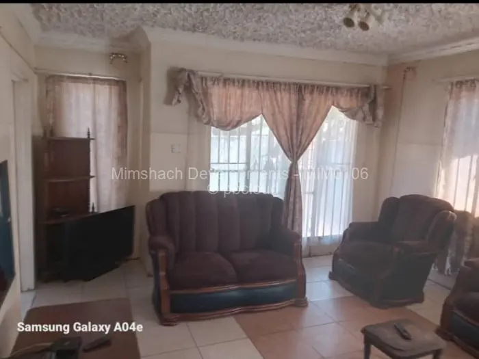 3 Bedroom House for Sale in Tafara, Harare