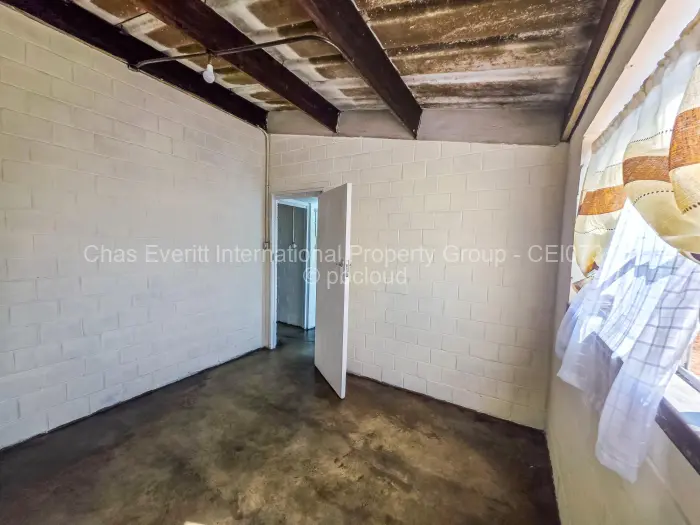 3 Bedroom House for Sale in Thorngrove, Bulawayo