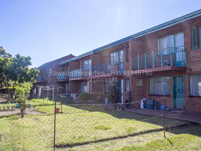 2 Bedroom Cottage/Garden Flat for Sale in Eastlea, Harare