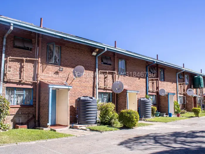 2 Bedroom Cottage/Garden Flat for Sale in Eastlea, Harare