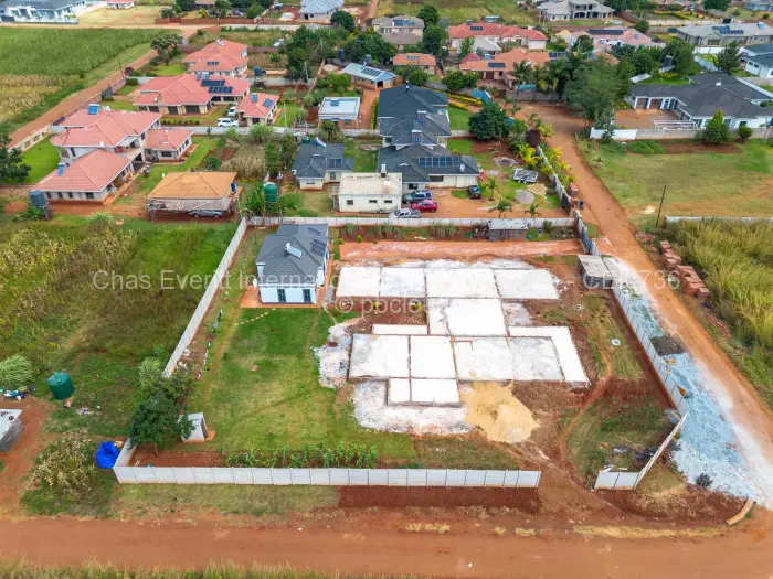 4 Bedroom Cottage/Garden Flat for Sale in Mount Pleasant Heights, Harare