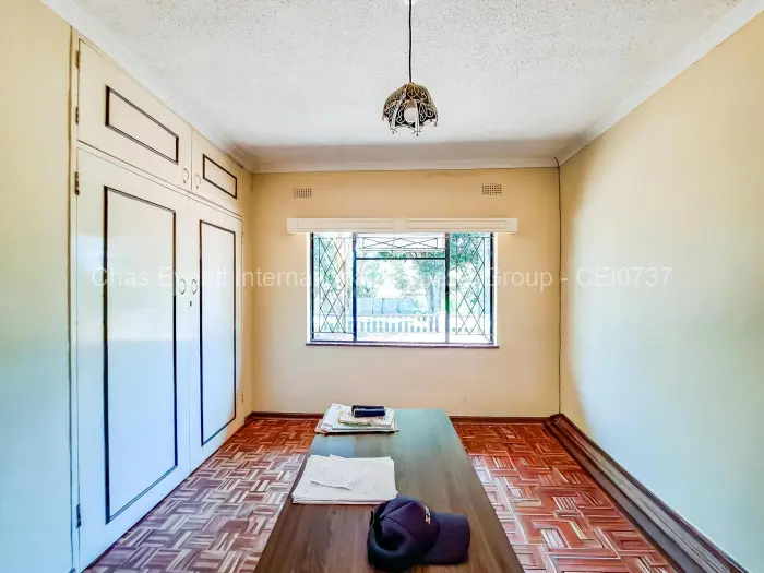 4 Bedroom House to Rent in Greystone Park