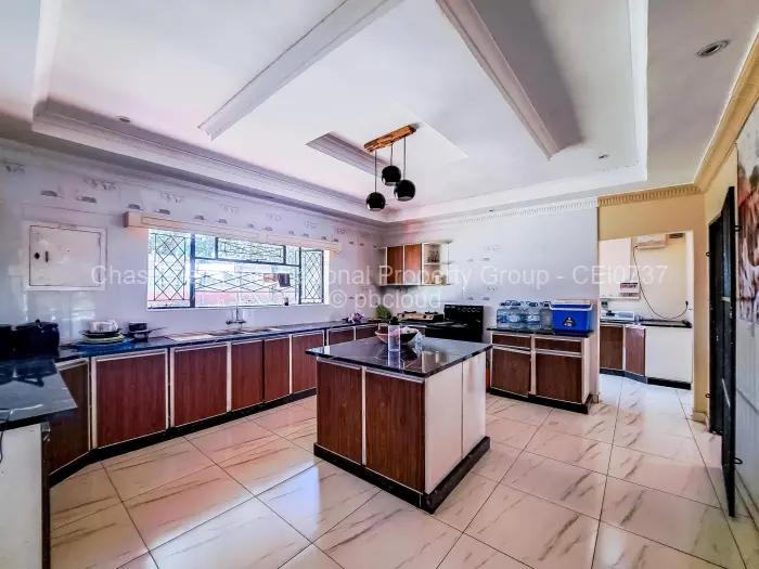 4 Bedroom House to Rent in Greystone Park