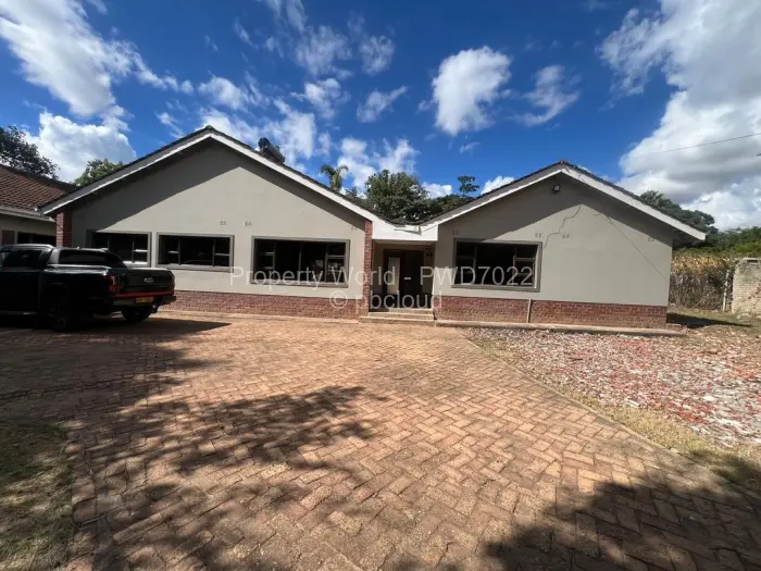 3 Bedroom House to Rent in Greendale North, Harare