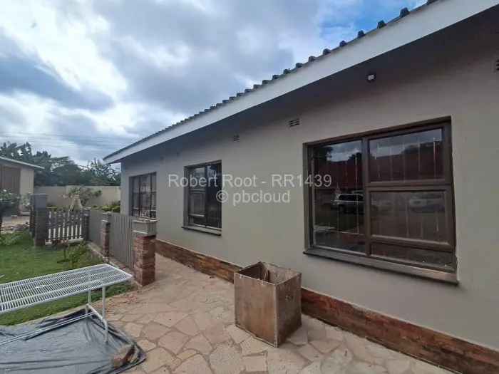 3 Bedroom Cottage/Garden Flat to Rent in Belvedere, Harare