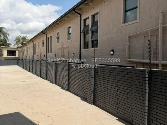 Townhouse/Cluster to Rent in Strathaven, Harare